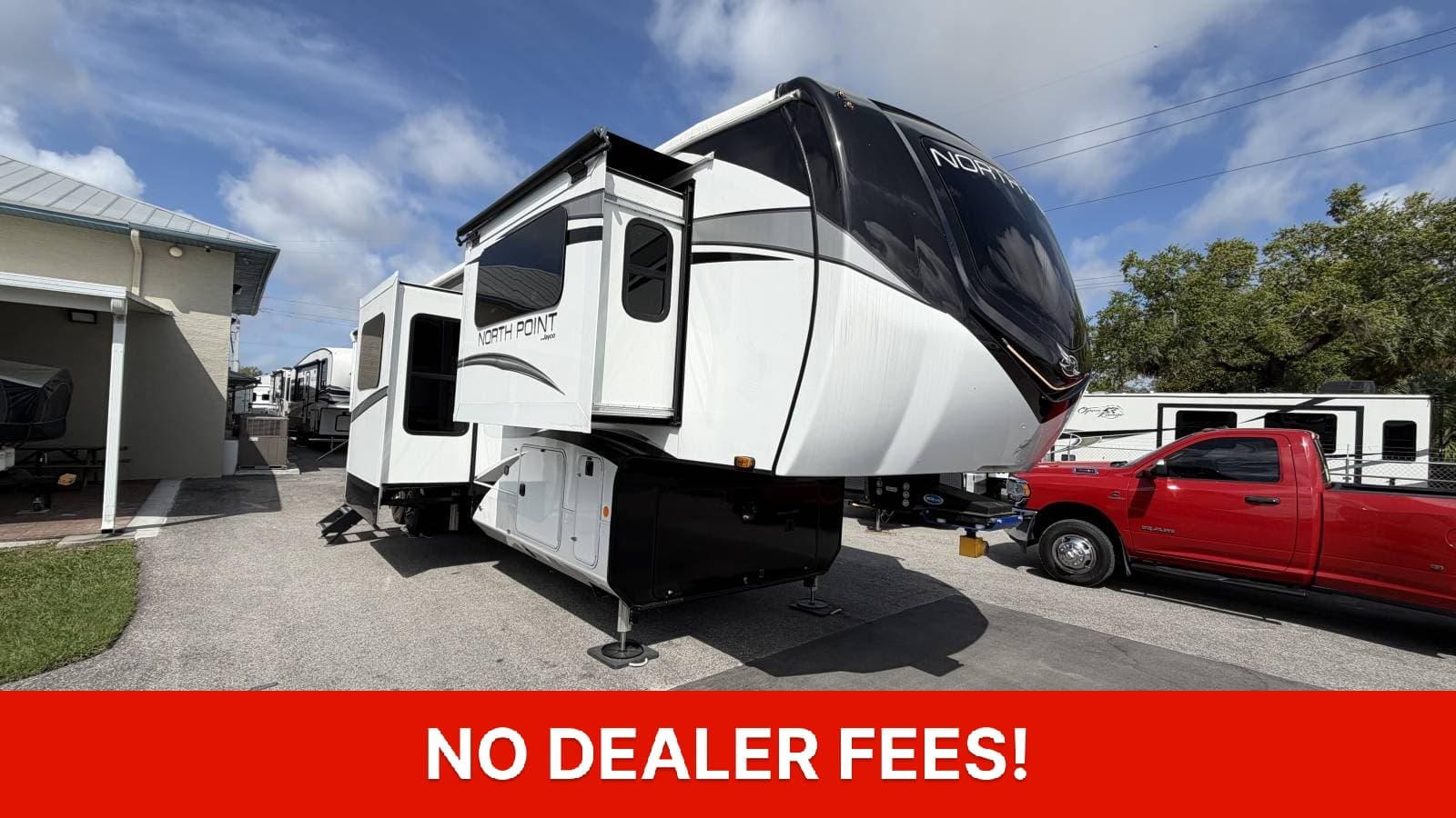 2024 Jayco North Point 382FLRB