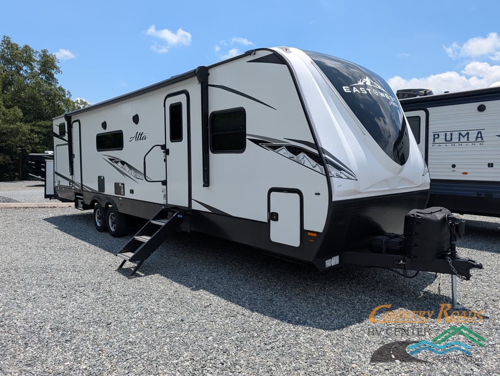 2023 East To West Alta 3150KBH