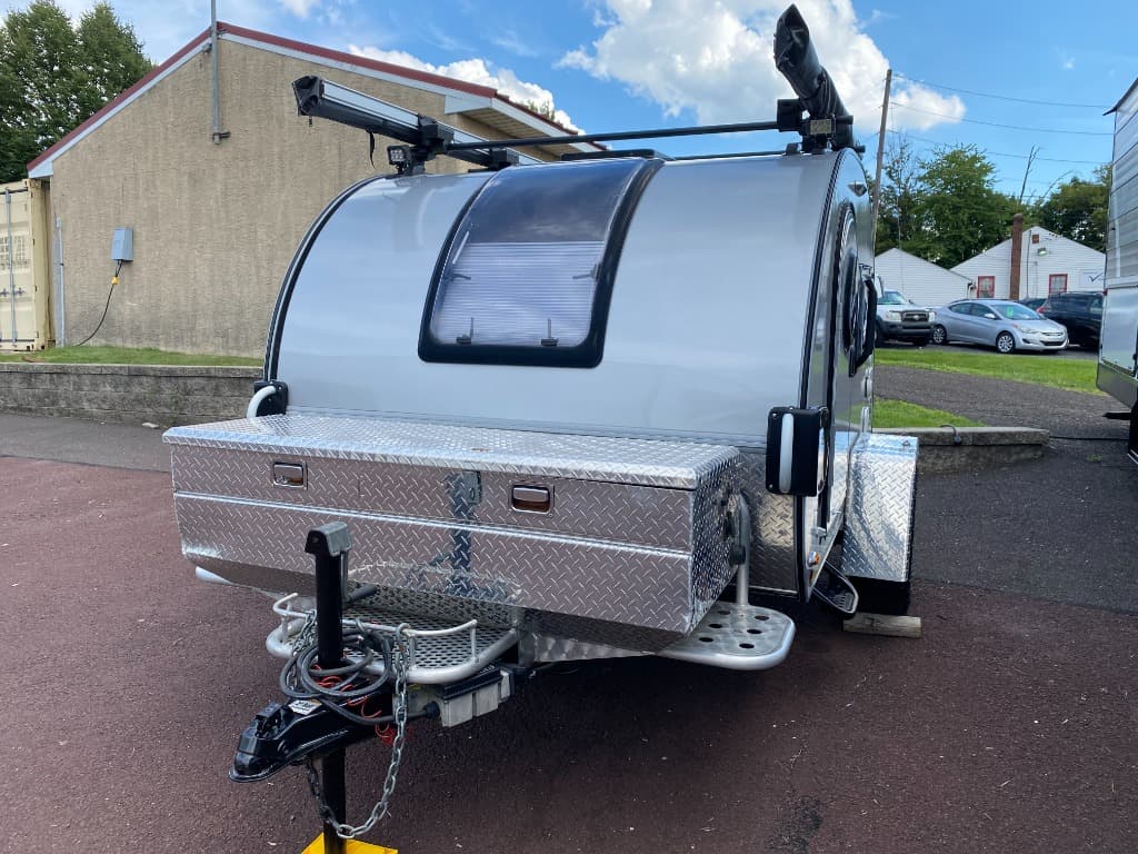 2020 nuCamp TAG XL 6-Wide
