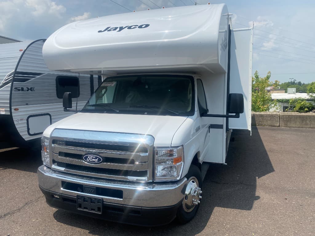 2026 Jayco Redhawk SE MTRH. — photo 1 of 8