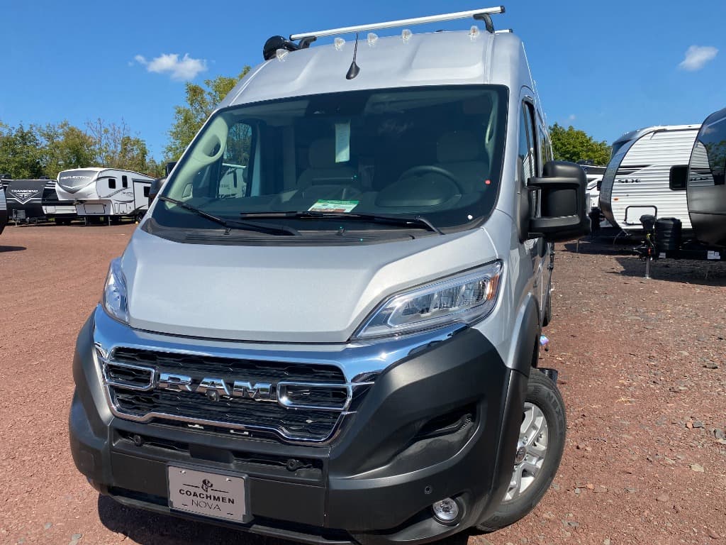 2026 Coachmen Nova MTRH. — photo 1 of 8