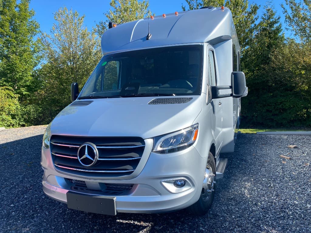 2026 Pleasure-Way Plateau XLRB MTRH.