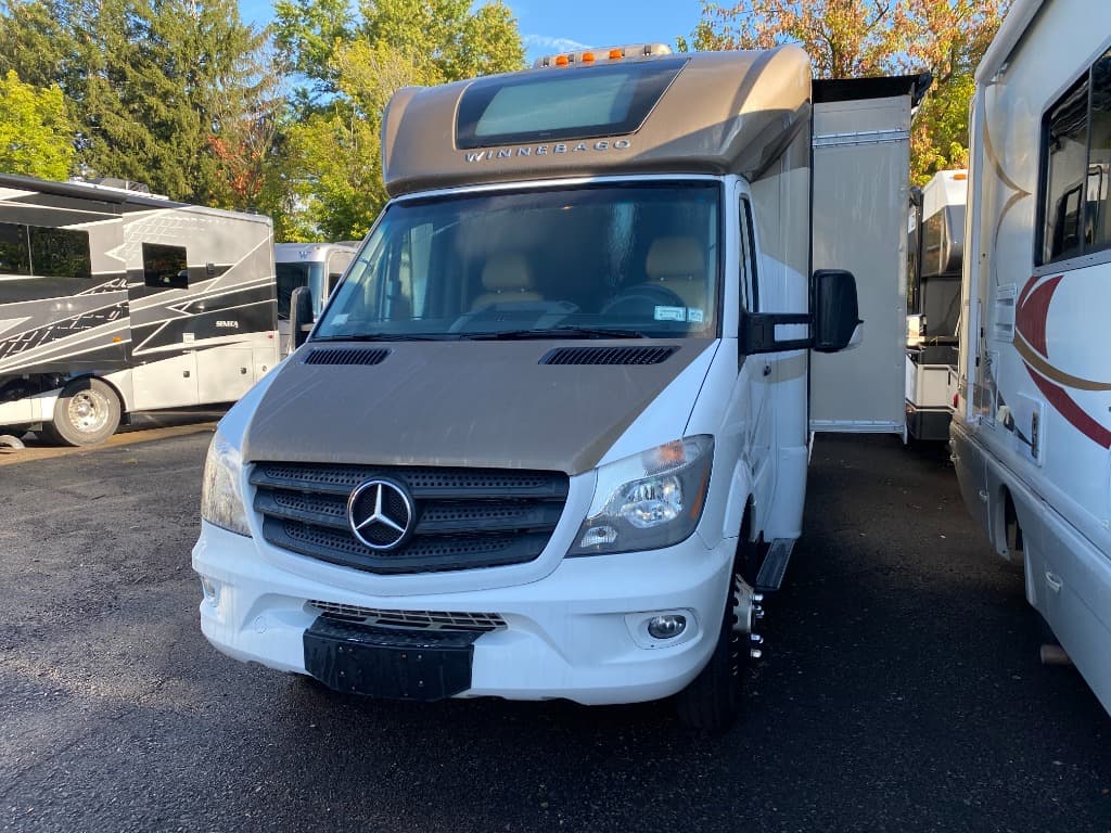 2016 Winnebago View MTRH.
