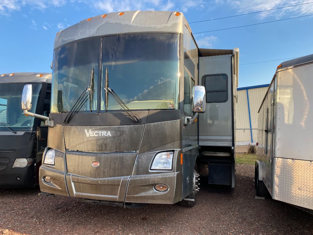 2006 Winnebago Vectra 40 KD
