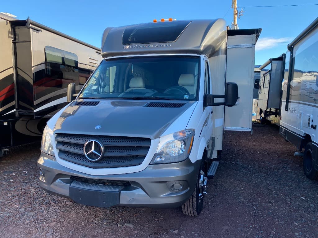 2015 Winnebago View MTRH. — photo 1 of 8