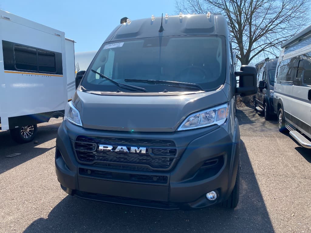 2026 Jayco Swift MTRH. — photo 1 of 8