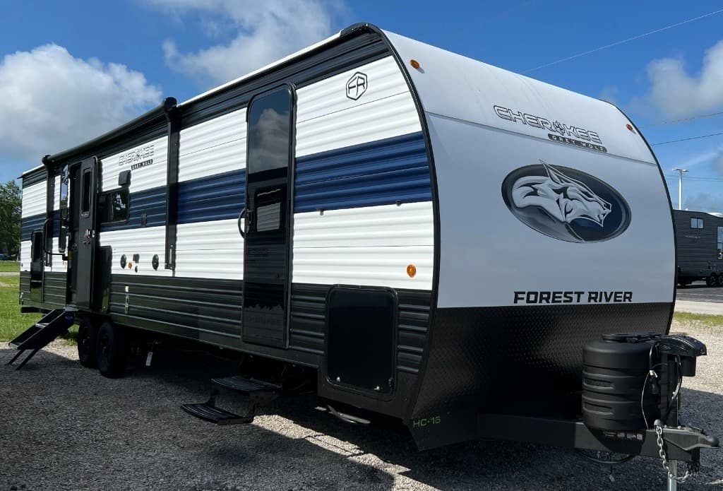 2026 Forest River Cherokee Grey Wolf 29NM — photo 1 of 8