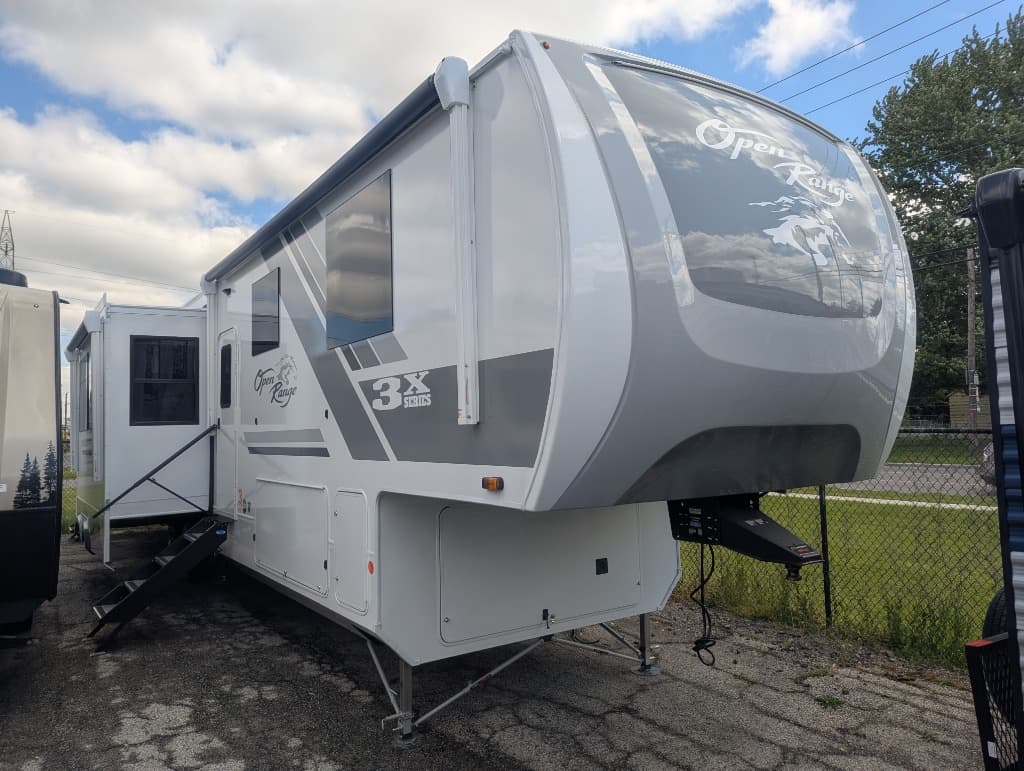 2026 Highland Ridge Open Range Open Range 3X 393TBR