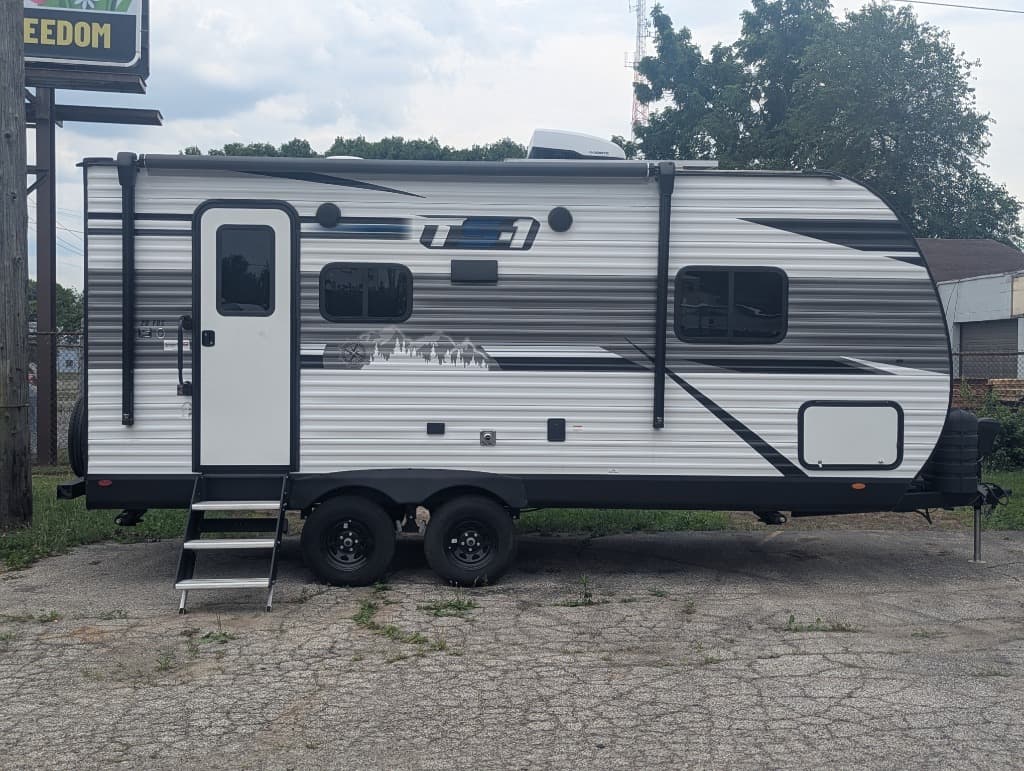 2024 Starcraft Autumn Ridge 20FBS — photo 1 of 8