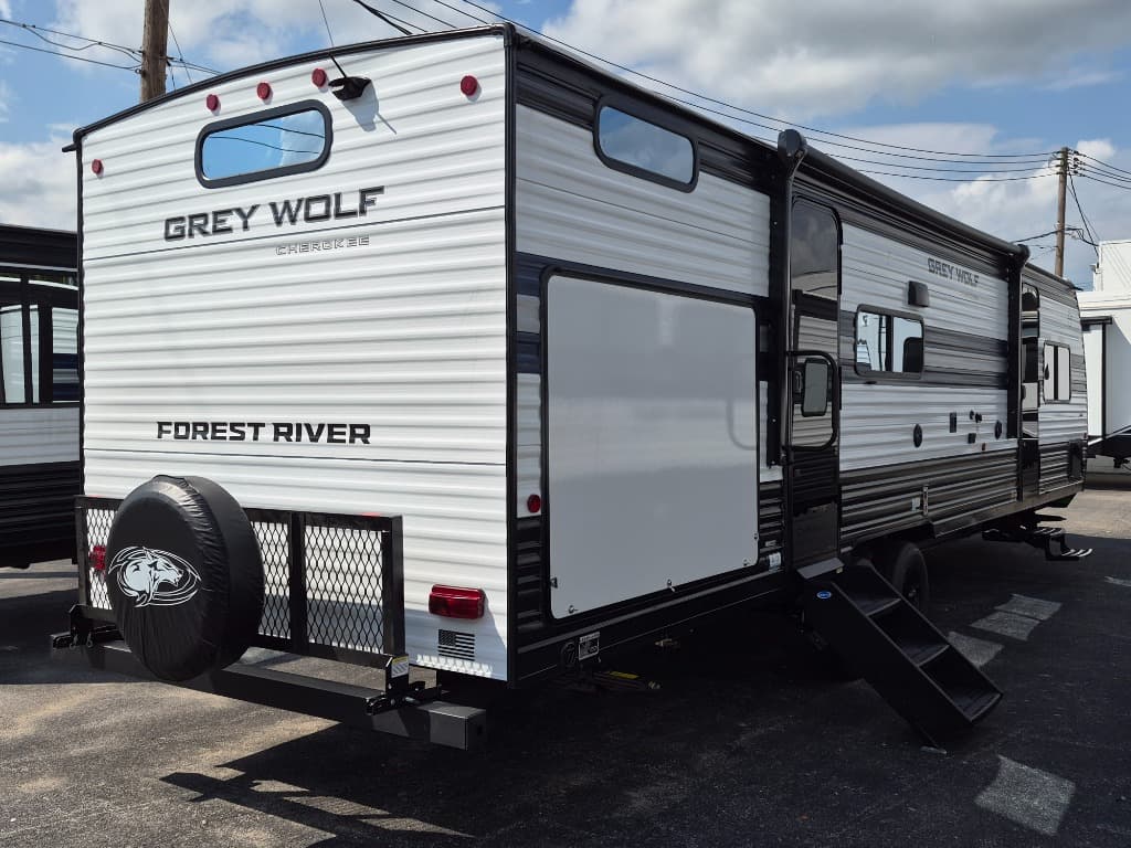 2027 Forest River Cherokee Grey Wolf 29TE