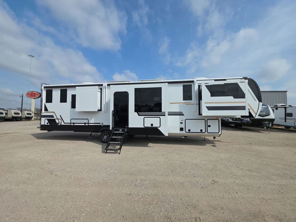 2026 K-Z Durango Gold G388FLS — photo 1 of 8
