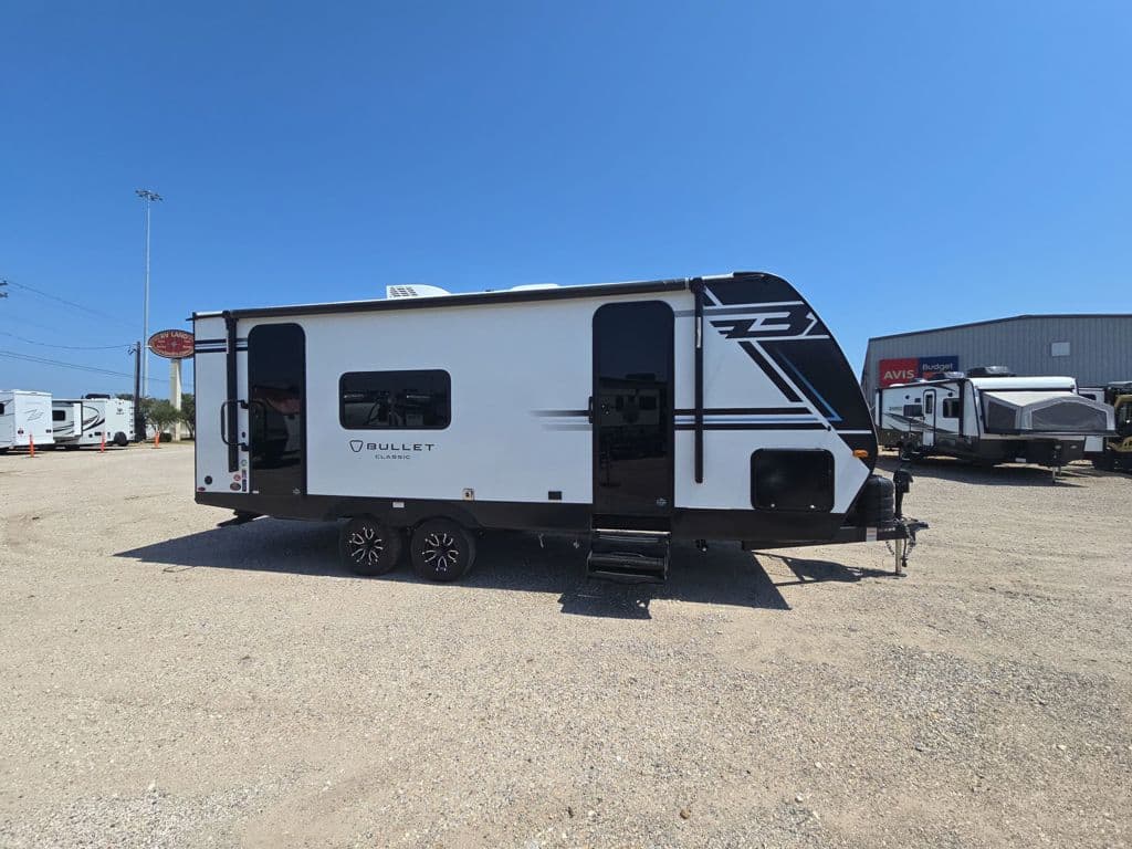 2026 Keystone Bullet Classic 21RKC — photo 1 of 8