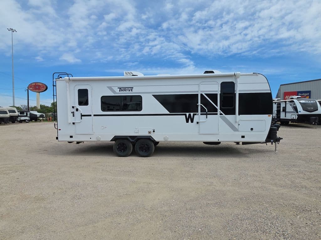 2026 Winnebago Thrive 24RKS