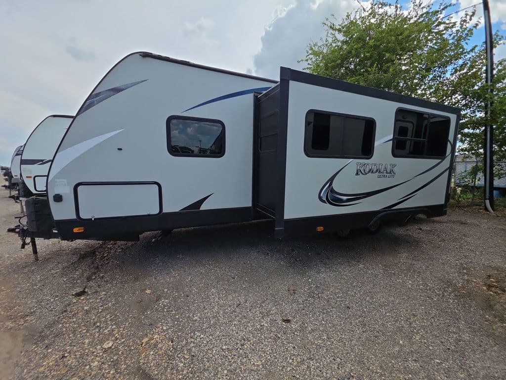 2017 Dutchmen Kodiak Ultra Lite 286BHSL — photo 1 of 8