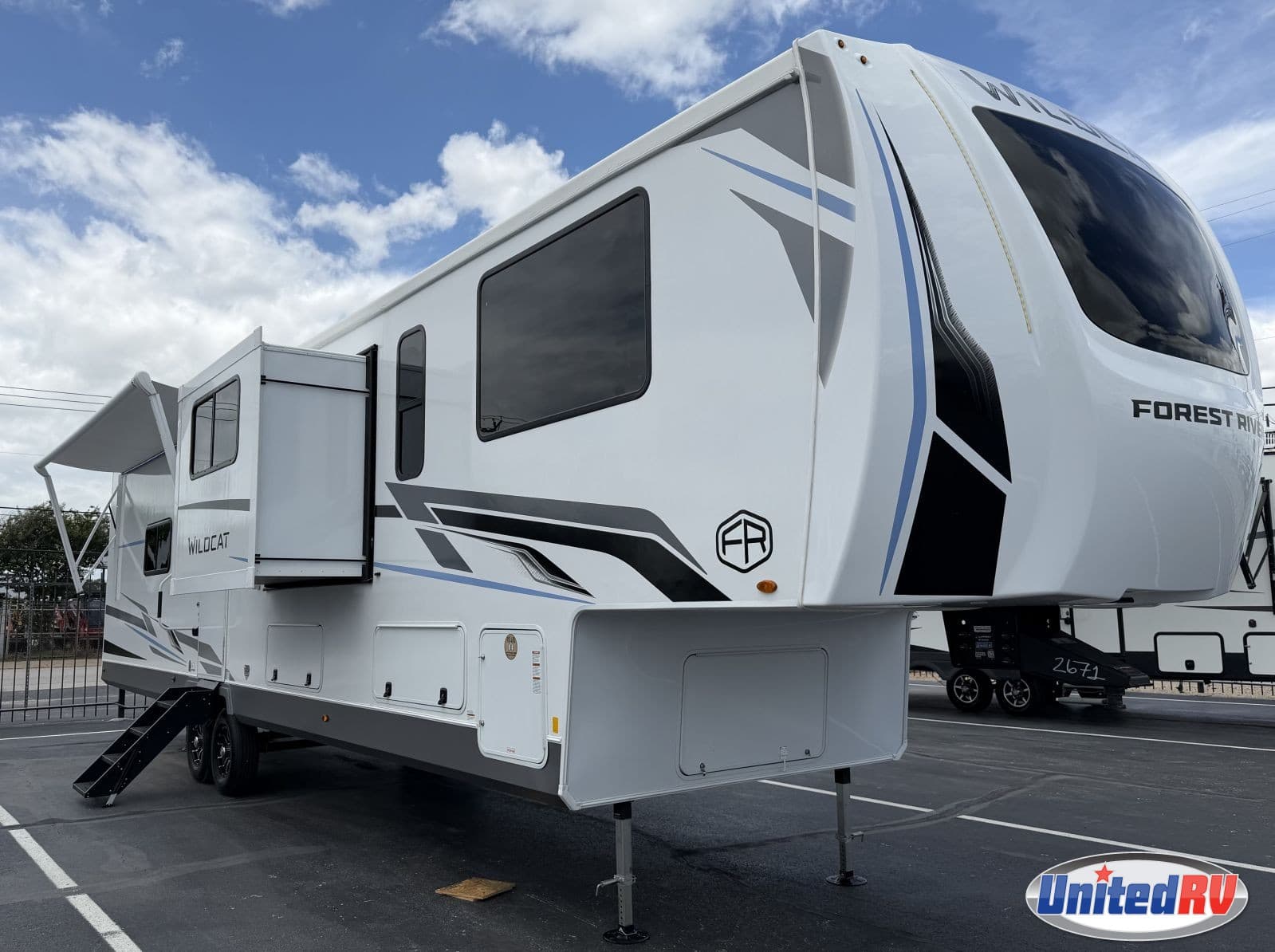 2026 Forest River Wildcat 37GALLEY