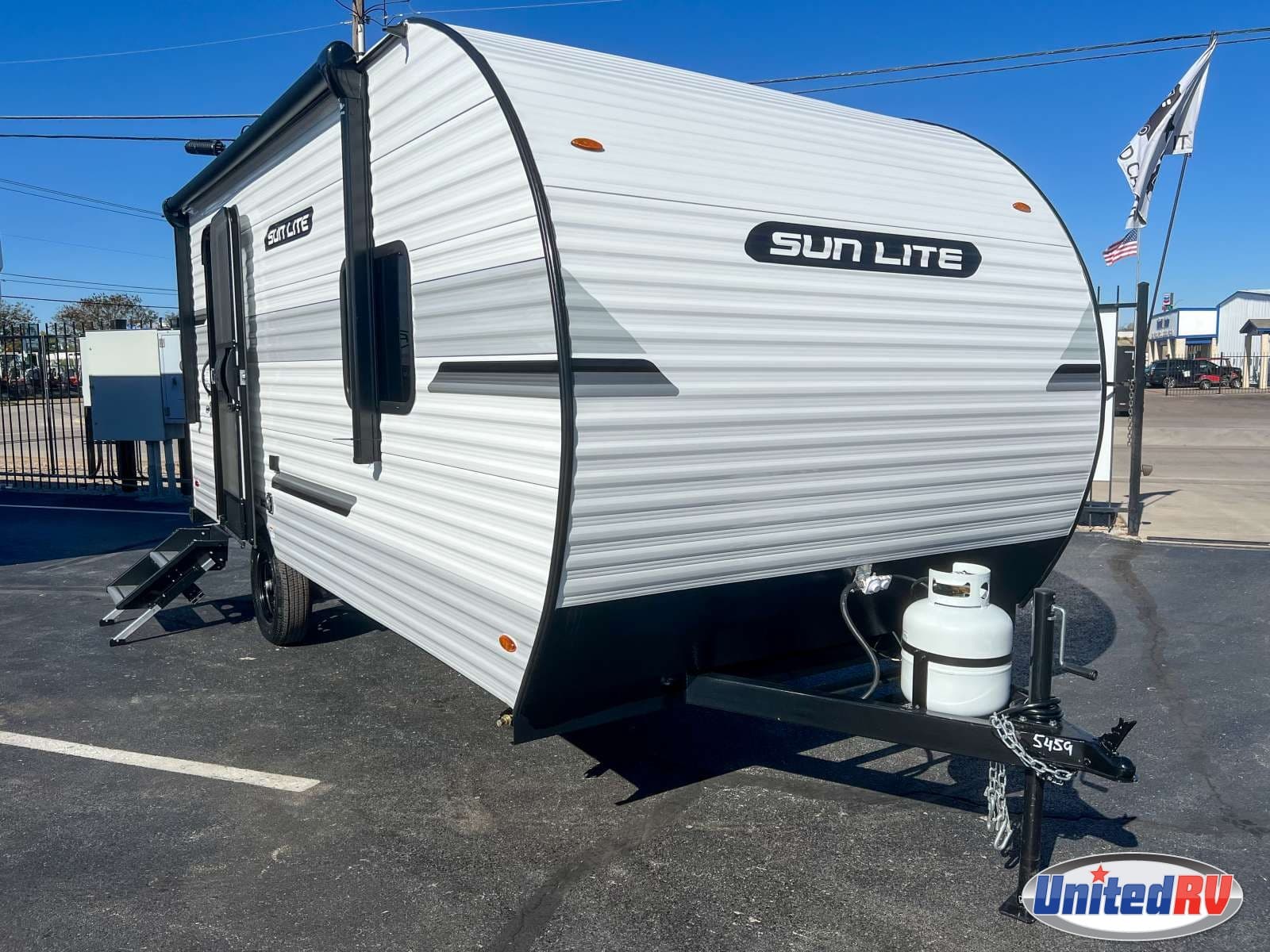 2026 Sunset Park RV Sunlite 19BH Ltd — photo 1 of 8