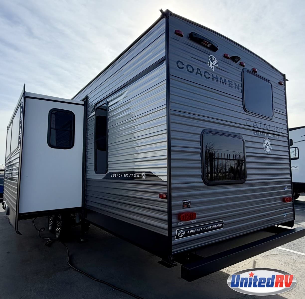 2026 Coachmen Catalina 333DORM