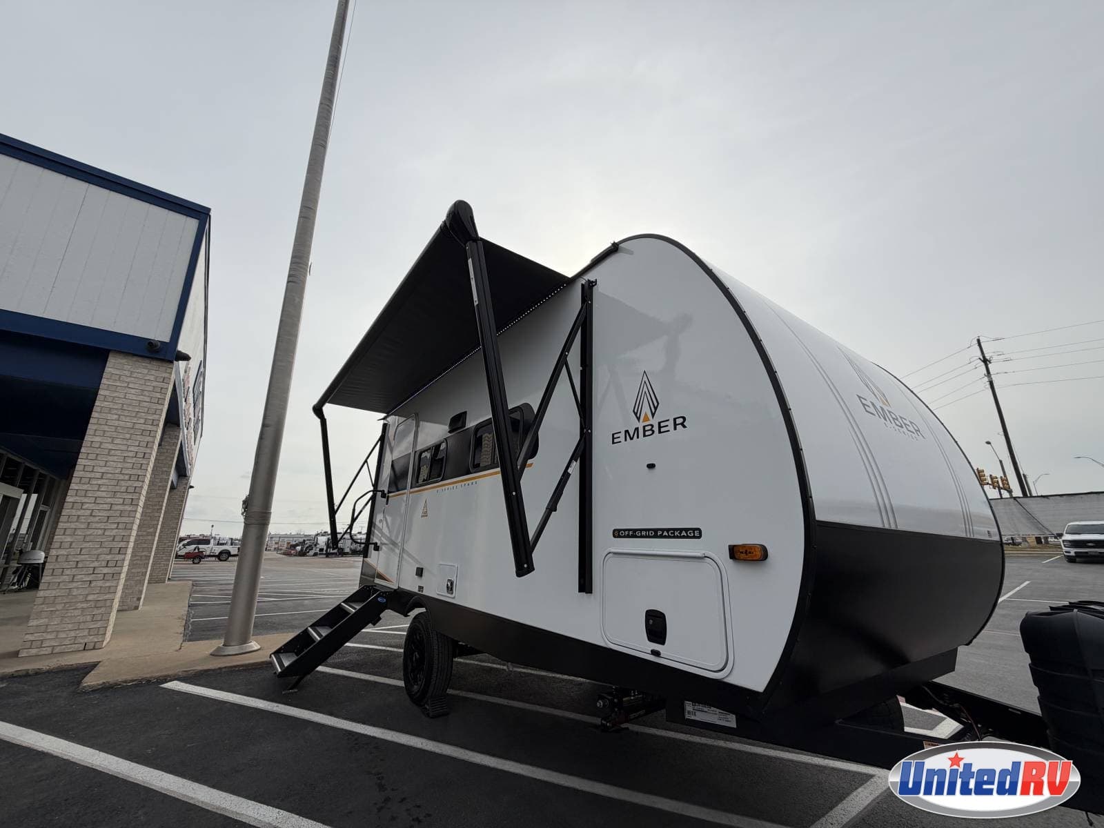2026 Ember RV E-series 18FBE