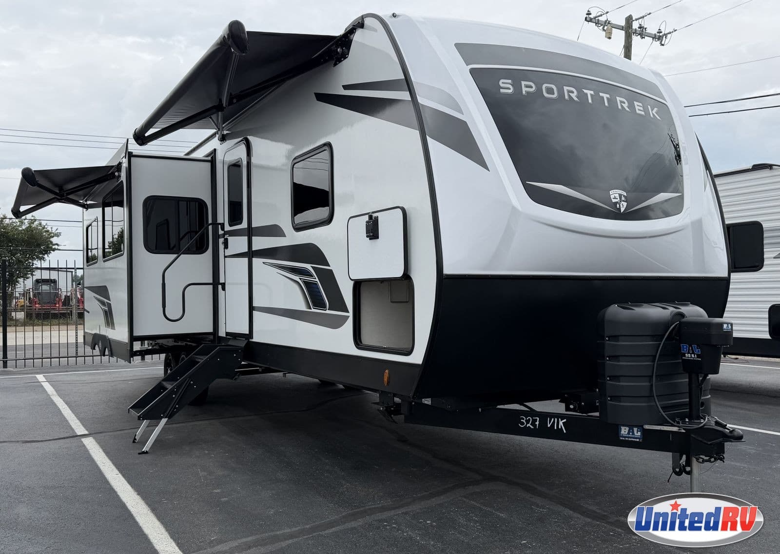 2026 Venture RV Sporttrek 327VIK — photo 1 of 8