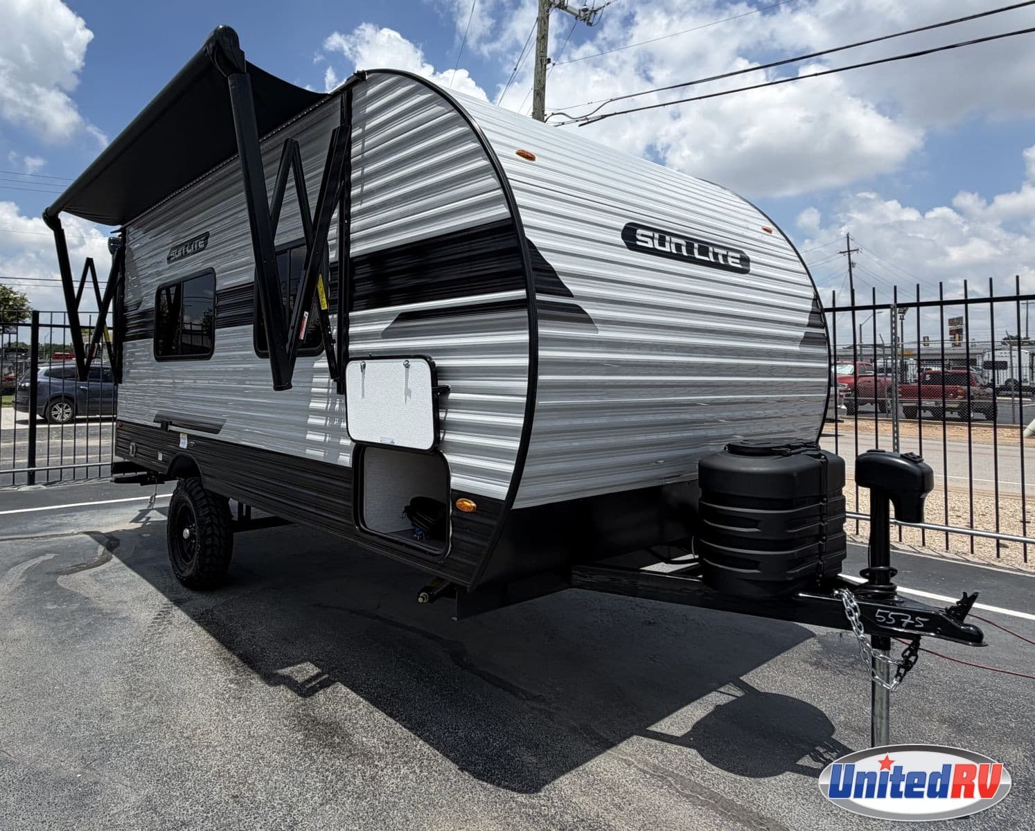 2027 Sunset Park RV Sunlite 18RD