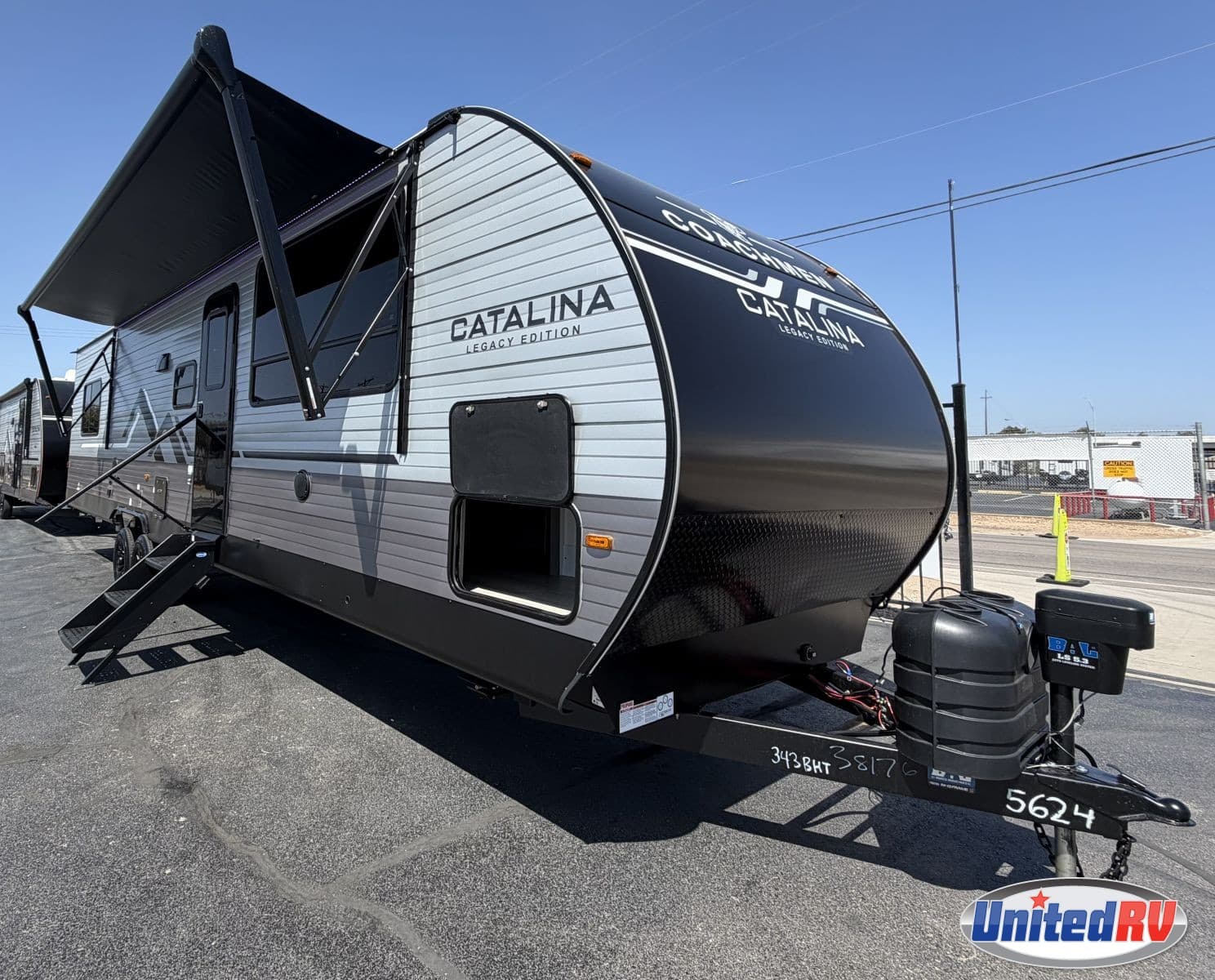 2027 Coachmen Catalina Legacy 343BHTSLE