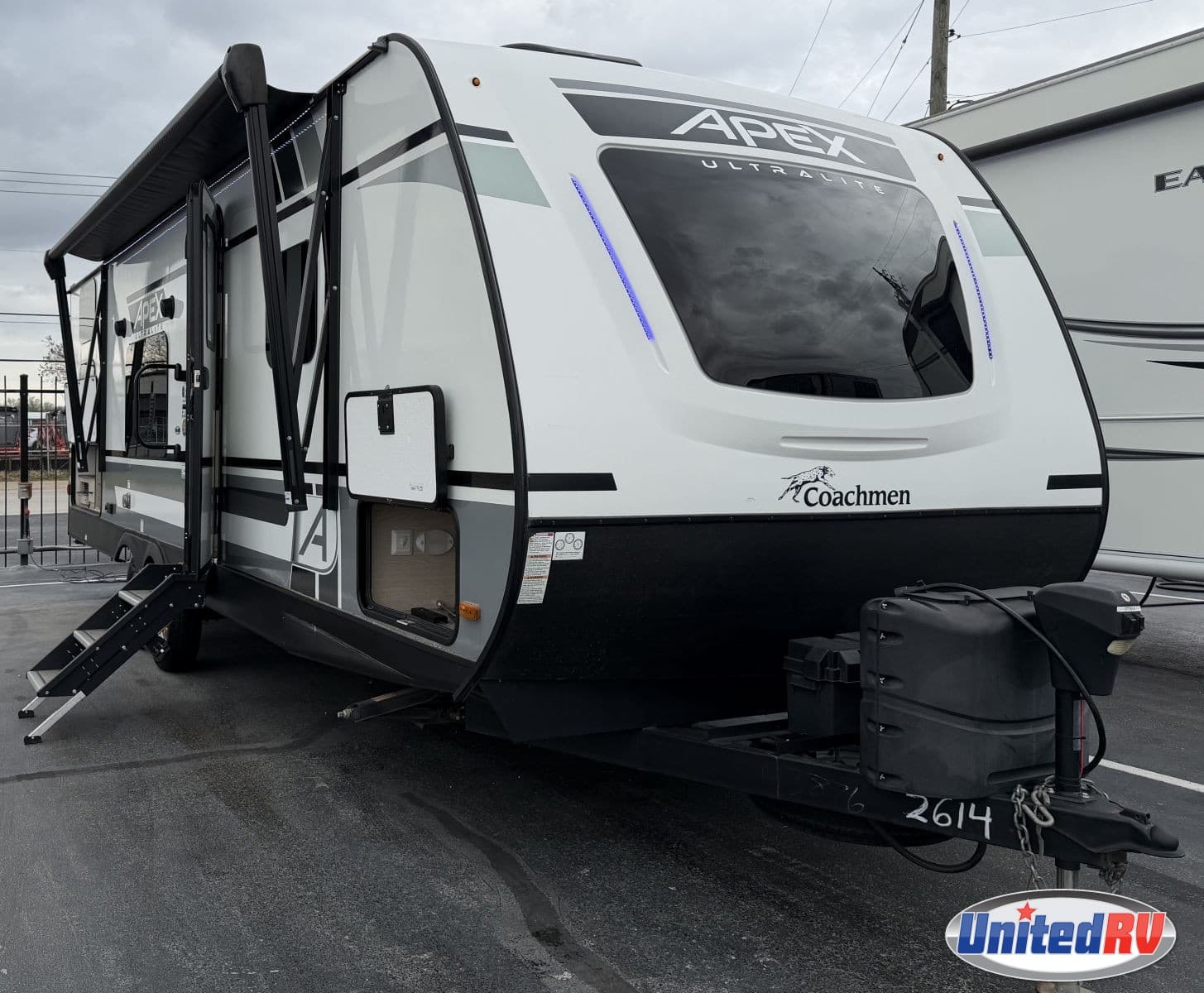 2022 Coachmen Apex Ultra-lite 256BHS — photo 1 of 8
