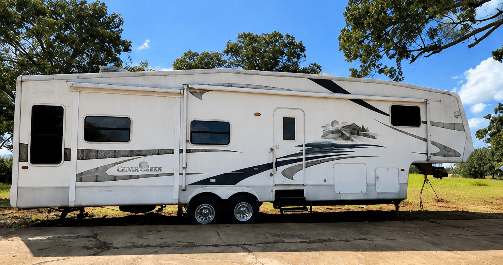 2007 Forest River Cedar creek 36RLTS