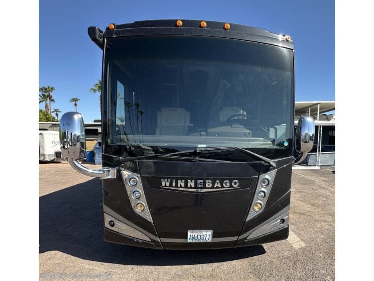 2015 Winnebago Grand Tour 42QL