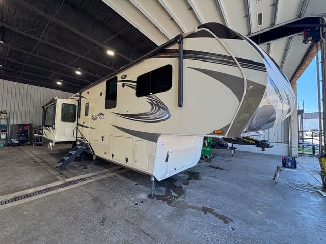 2020 Grand Design Solitude 377MBS