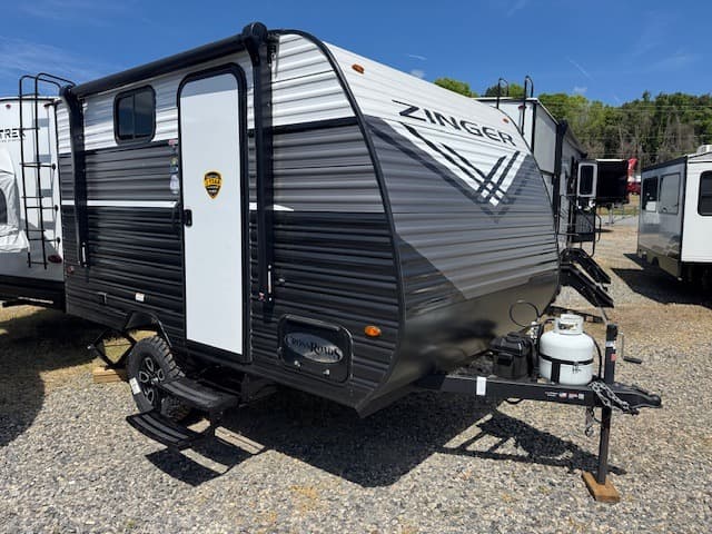 2026 CrossRoads Zinger Lite 12BH